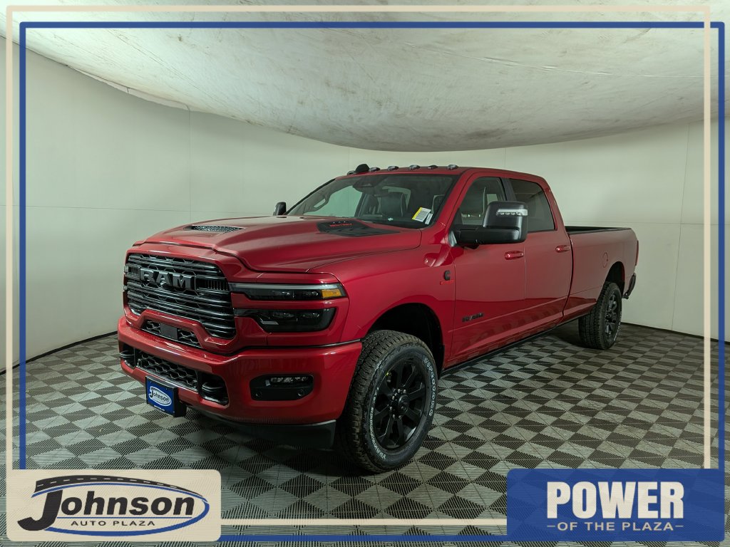 2027 Ram 3500 LARAMIE CREW CAB 4X4 8' BOX Pickup