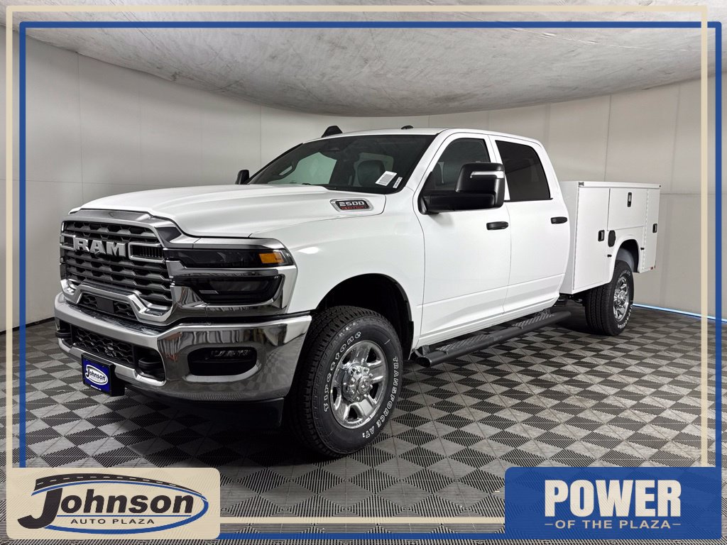 2026 Ram 2500 TRADESMAN CREW CAB 4X4 8' BOX Pickup