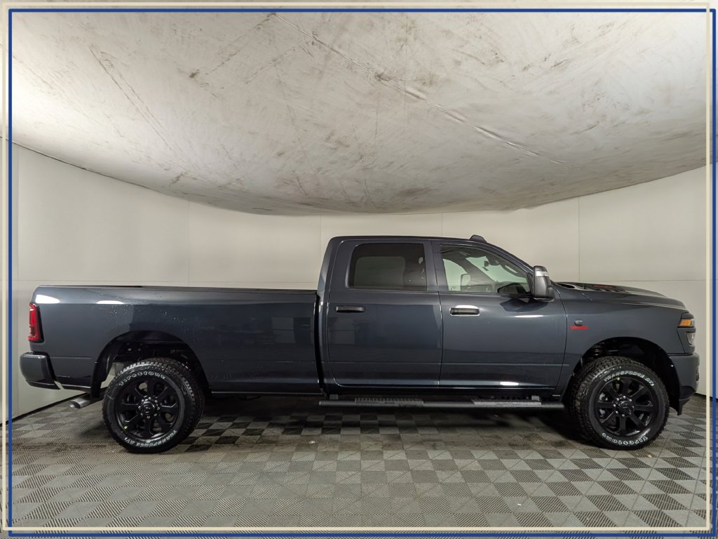2026 RAM 2500 Tradesman/Black Express - Photo 6