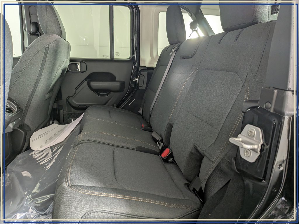 2026 Jeep Wrangler 4-Door Willys - Photo 27