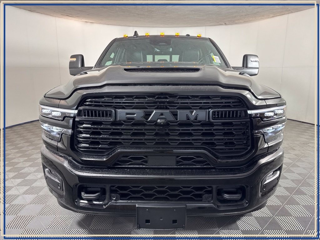 New 2027 Ram 3500 LIMITED MEGA CAB 4X4 6'4 BOX Pickup