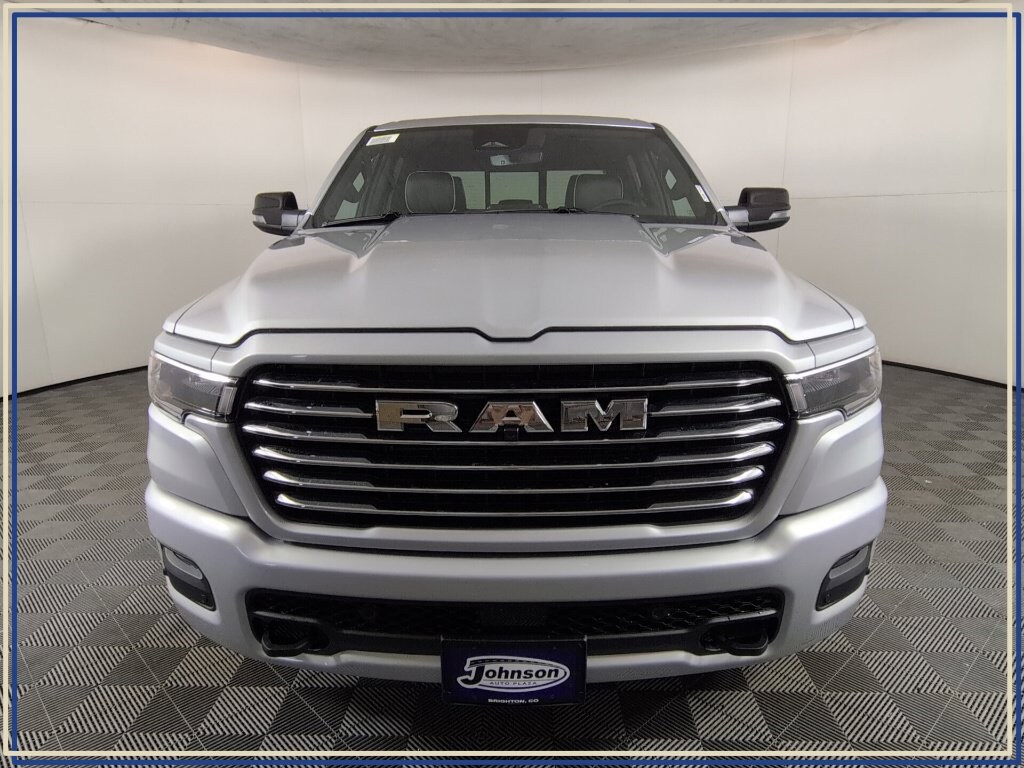New 2026 Ram 1500 LARAMIE CREW CAB 4X4 6'4 BOX Pickup