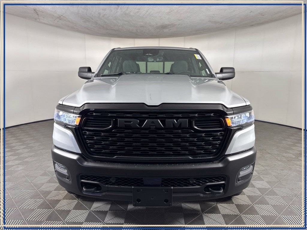 New 2026 Ram 1500 WARLOCK CREW CAB 4X4 5'7 BOX Pickup