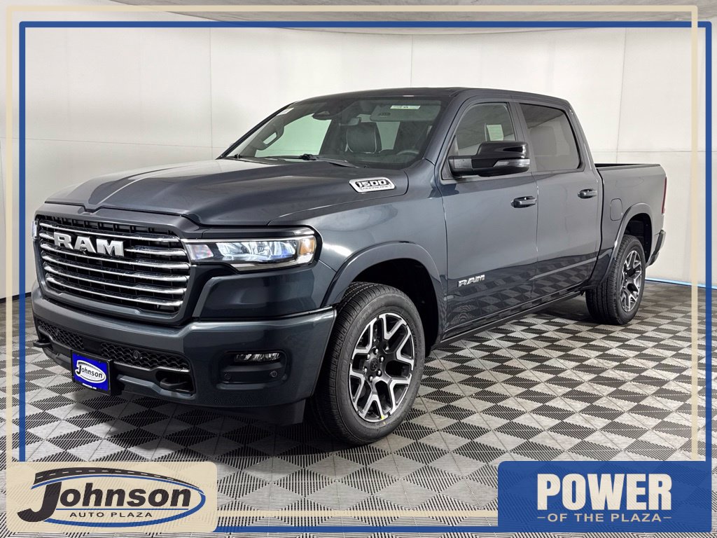 2027 Ram 1500 LARAMIE CREW CAB 4X4 5'7 BOX Pickup
