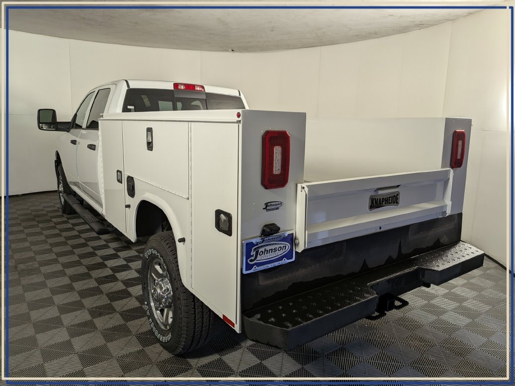 New 2026 Ram 2500 TRADESMAN CREW CAB 4X4 8' BOX Pickup