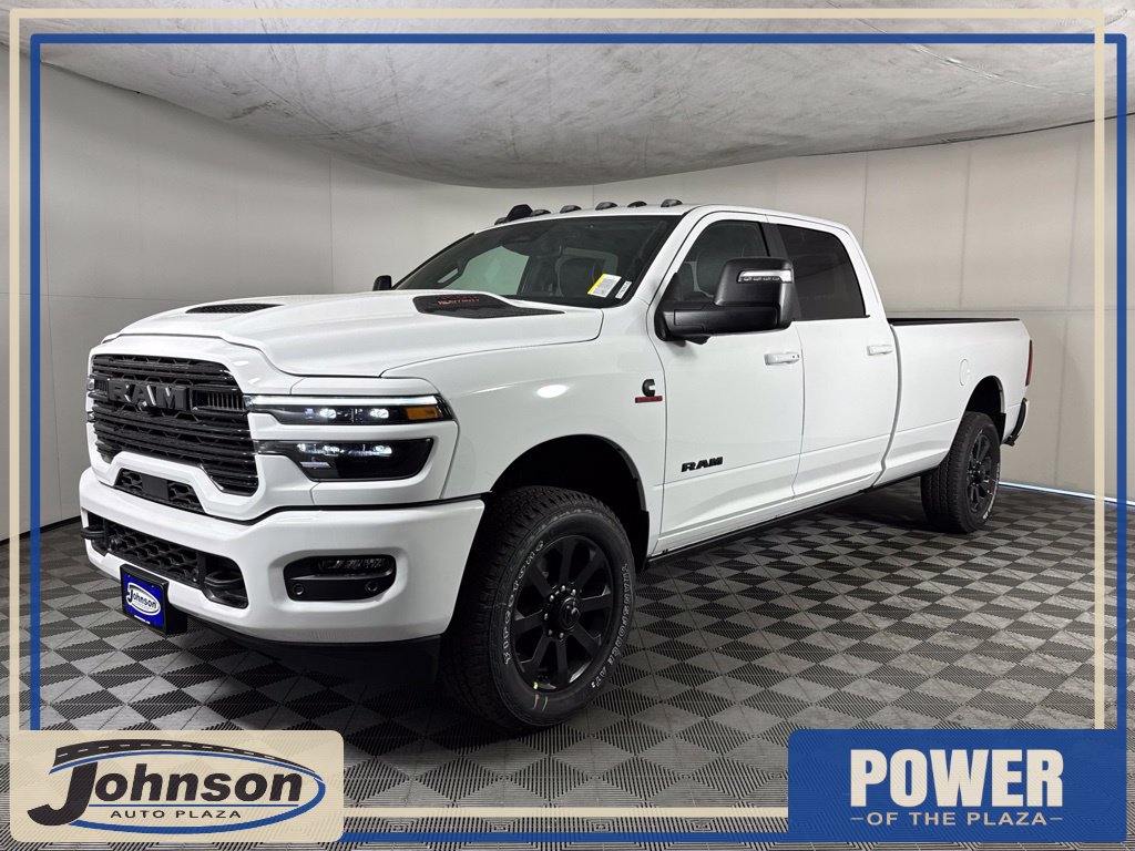 2027 Ram 3500 LARAMIE CREW CAB 4X4 8' BOX Pickup
