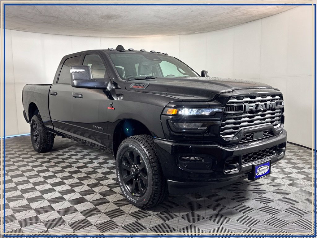 New 2027 Ram 2500 BIG HORN CREW CAB 4X4 6'4 BOX Pickup