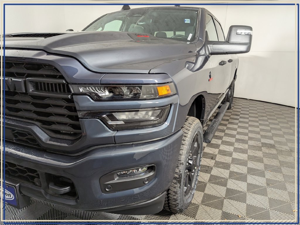 2026 RAM 2500 Tradesman/Black Express - Photo 11