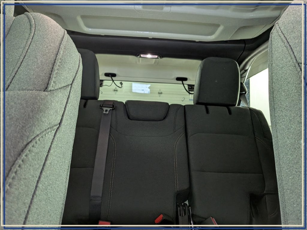 2026 Jeep Wrangler 4-Door Willys - Photo 25