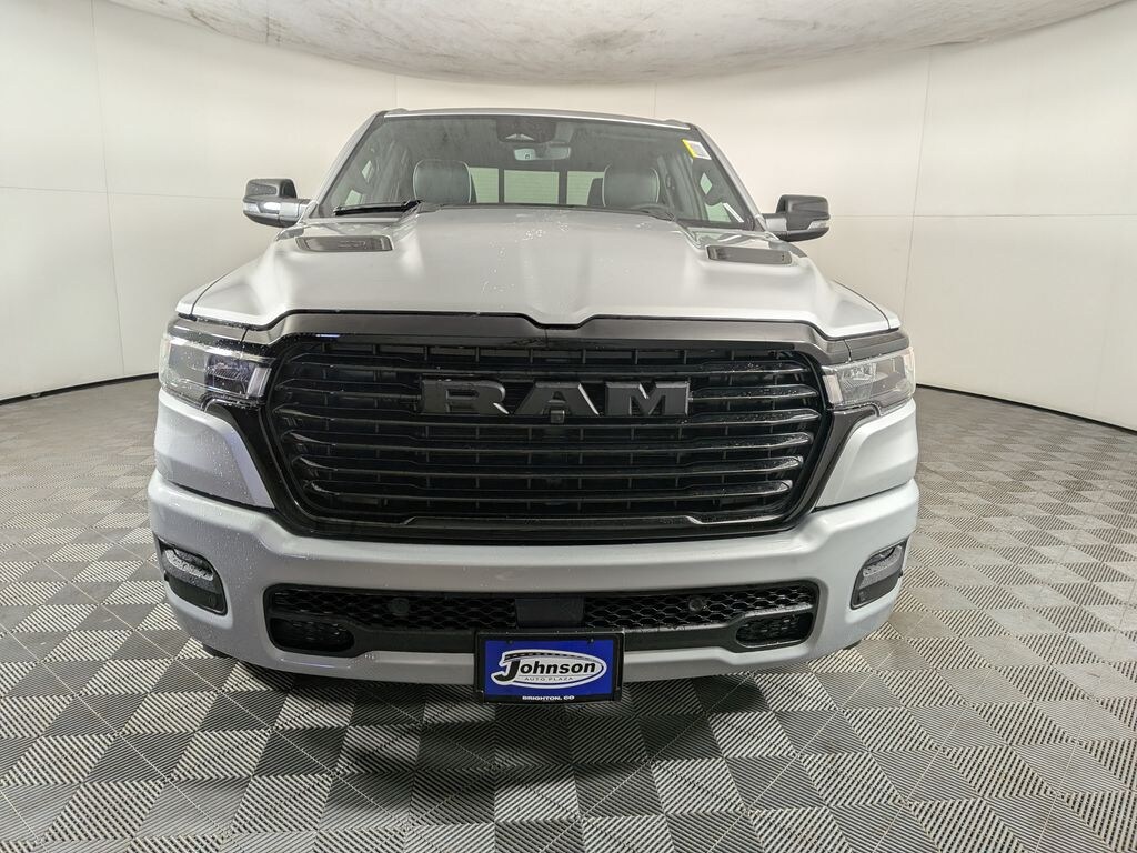 New 2026 Ram 1500 LARAMIE CREW CAB 4X4 5'7 BOX Pickup