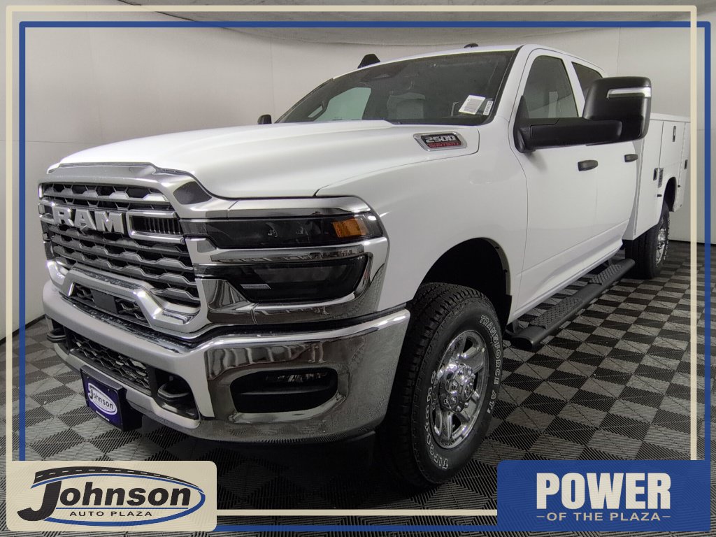 2026 Ram 2500 TRADESMAN CREW CAB 4X4 8' BOX Pickup