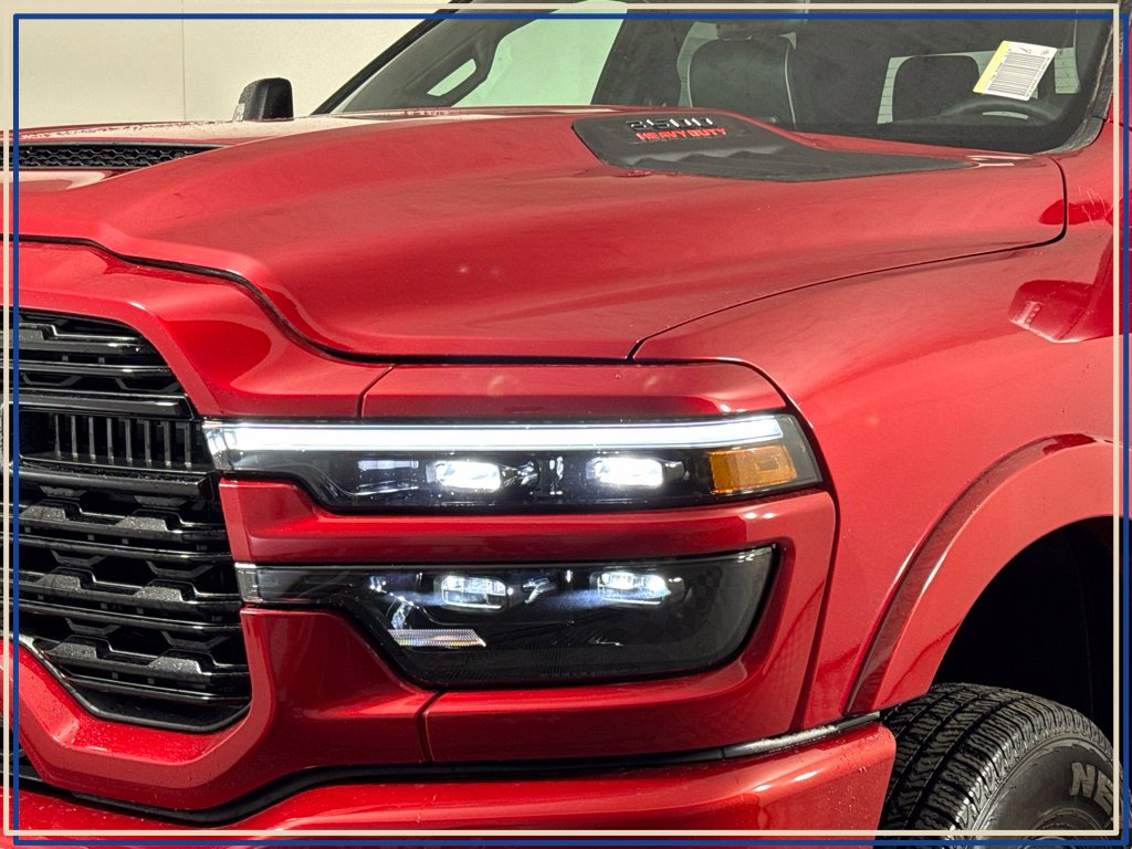 New 2027 Ram 3500 LIMITED CREW CAB 4X4 8' BOX Pickup