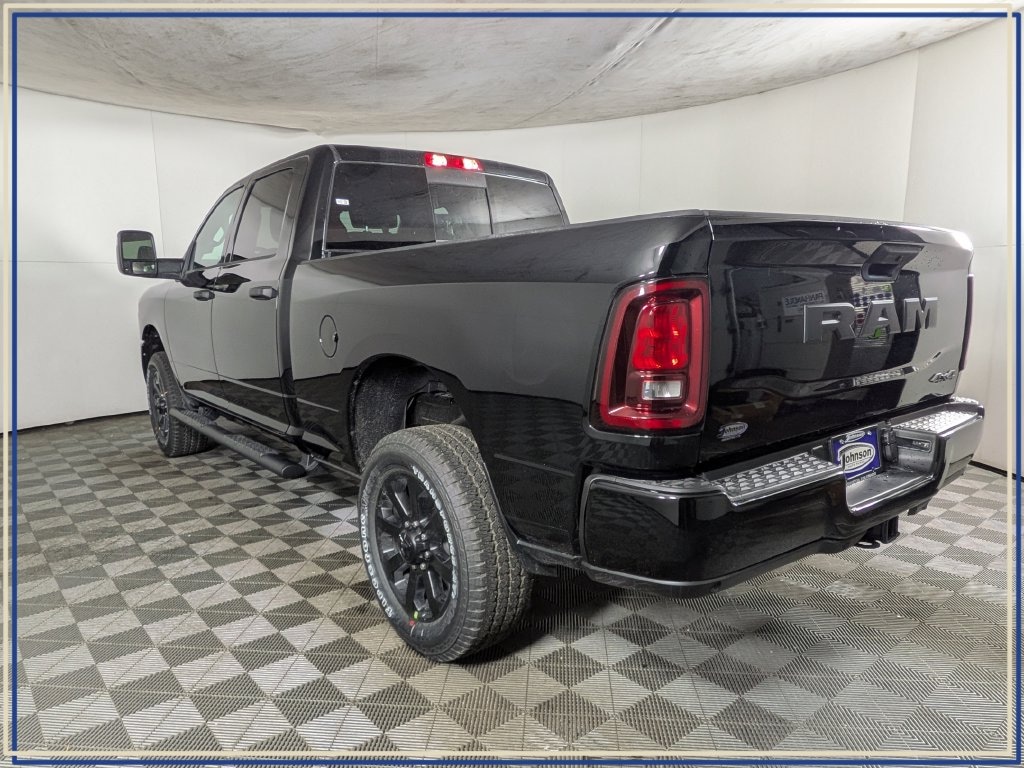 New 2026 Ram 2500 BLACK EXPRESS CREW CAB 4X4 6'4 BOX Pickup