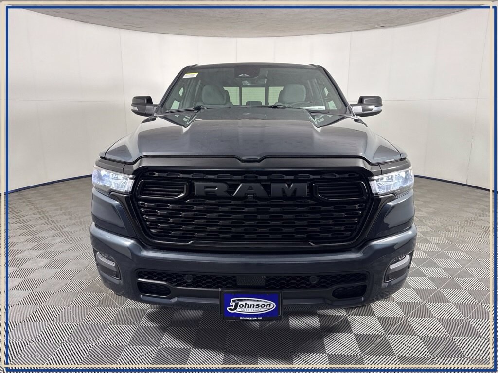 New 2027 Ram 1500 BIG HORN CREW CAB 4X4 5'7 BOX Pickup