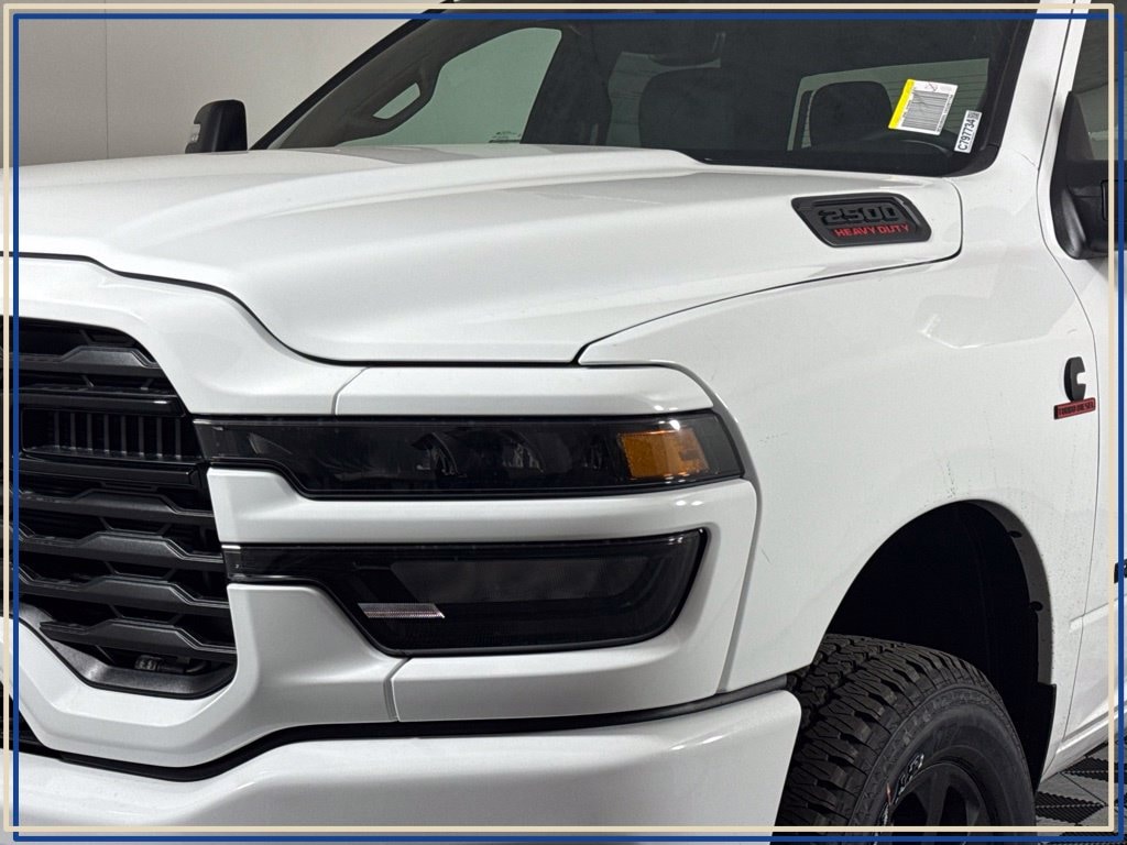 New 2027 Ram 2500 BIG HORN CREW CAB 4X4 6'4 BOX Pickup
