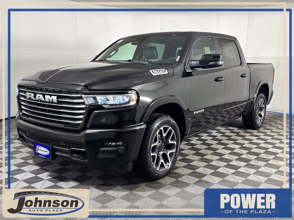 2027 Ram 1500 LARAMIE CREW CAB 4X4 5'7 BOX Pickup