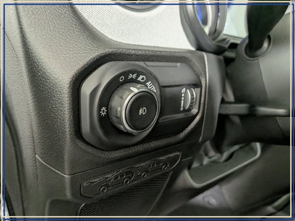 2026 Jeep Wrangler 4-Door Willys - Photo 16