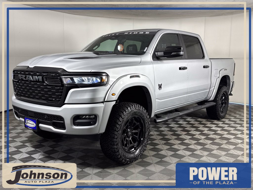 2026 Ram 1500 BIG HORN CREW CAB 4X4 5'7 BOX Pickup