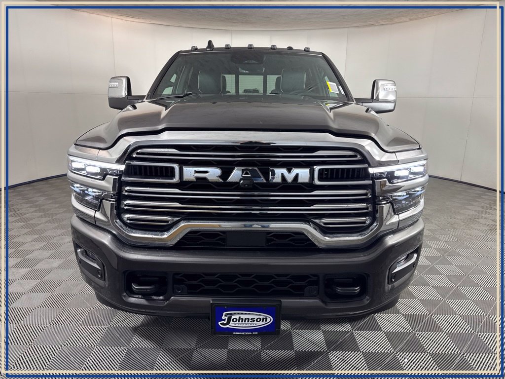 New 2027 Ram 3500 LARAMIE CREW CAB 4X4 8' BOX Pickup