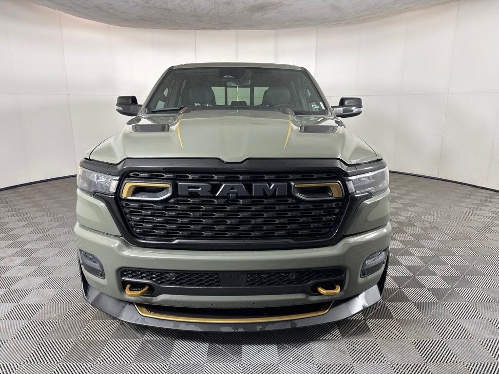 New 2026 Ram 1500 BIG HORN CREW CAB 4X4 5'7 BOX Pickup