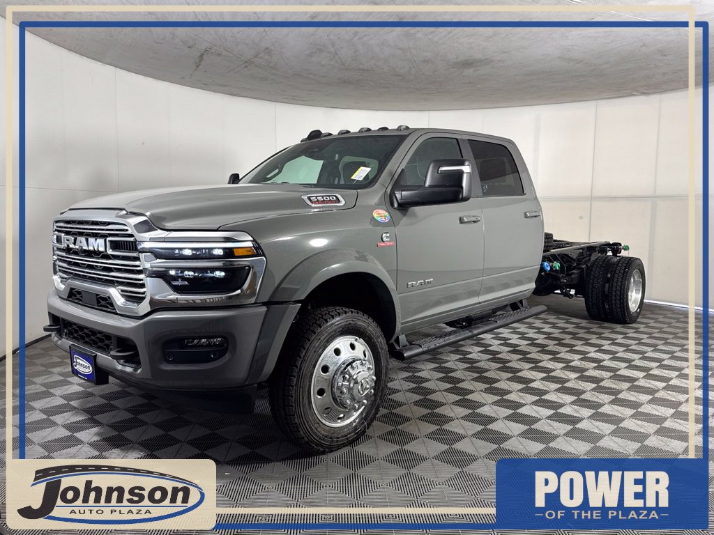 2027 Ram 5500 Chassis BIG HORN  CREW  4X4 84' CA Pickup