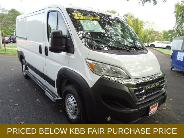 2025 RAM ProMaster Cargo Van