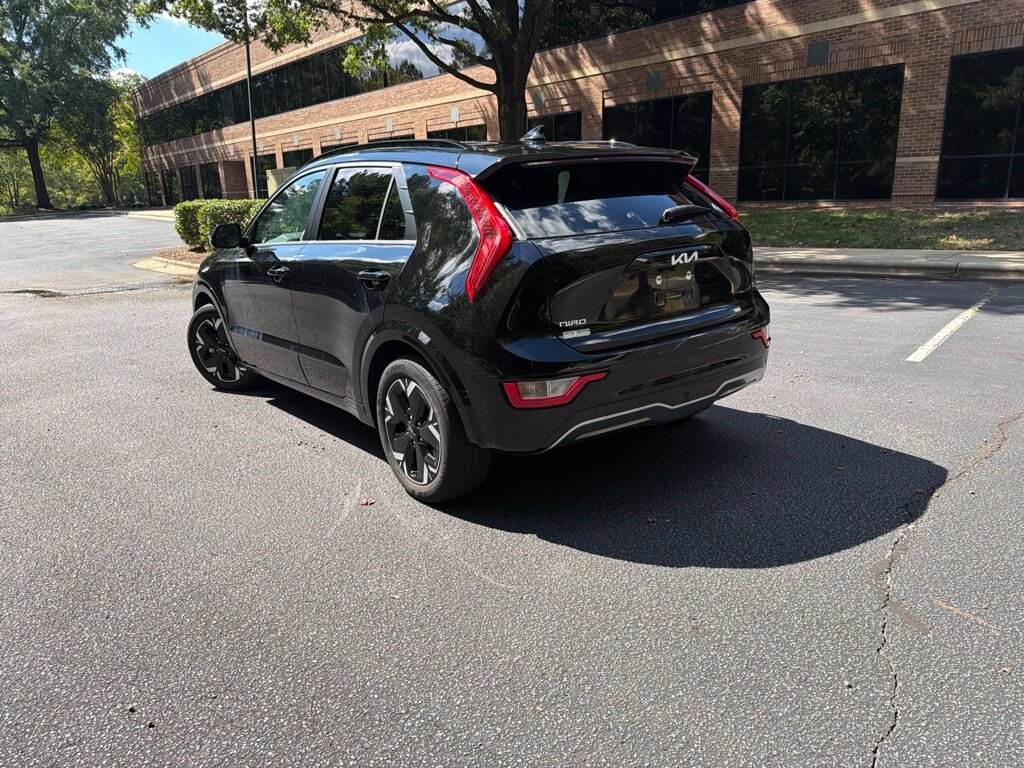 Used 2023 Kia Niro EV Wind SUV