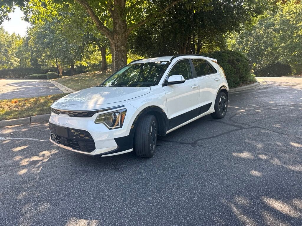 Used 2023 Kia Niro EV Wind SUV