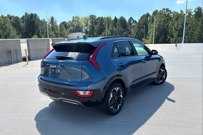 Used 2024 Kia Niro EV Wind SUV