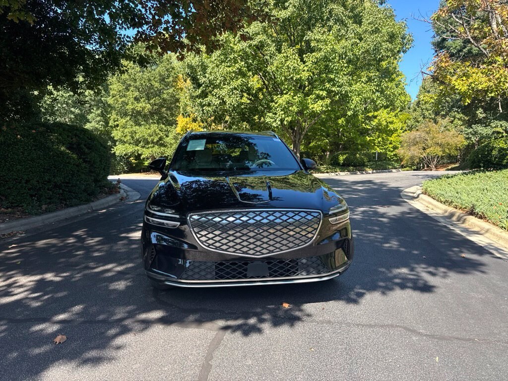 Used 2023 Genesis Electrified GV70 Advanced SUV