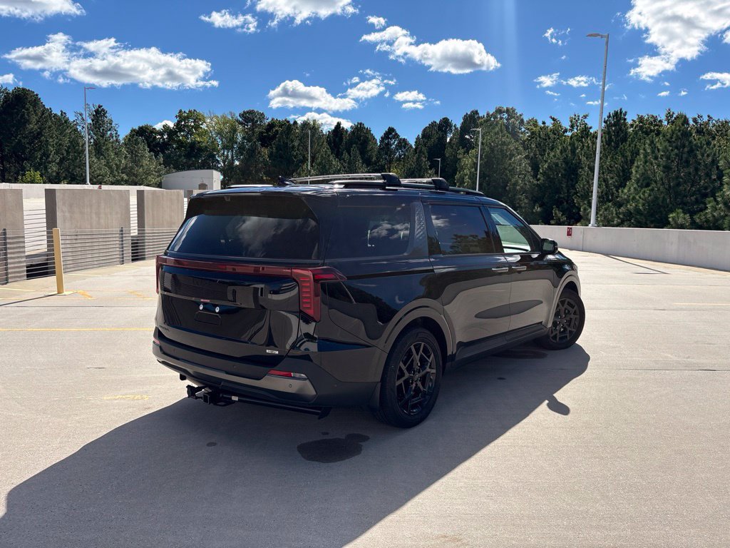 Used 2025 Kia Carnival Hybrid SX Prestige Minivan/Van