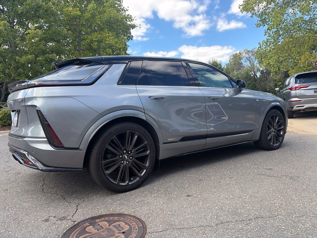 Used 2026 Cadillac Lyriq V-Series SUV