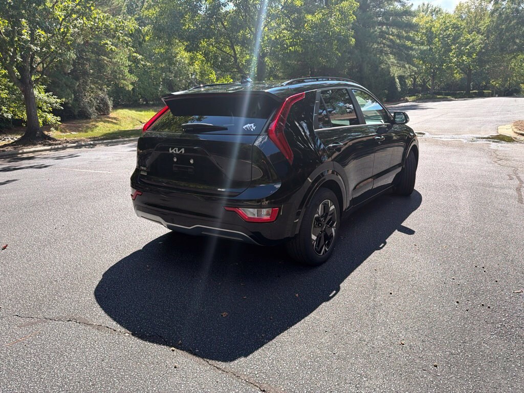 Used 2023 Kia Niro EV Wind SUV
