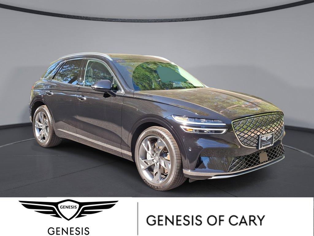 2025 GENESIS GV70