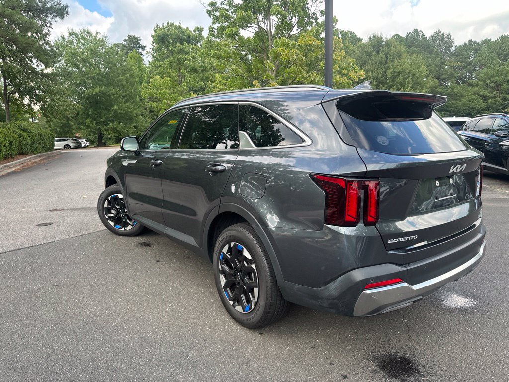 Used 2024 Kia Sorento S SUV