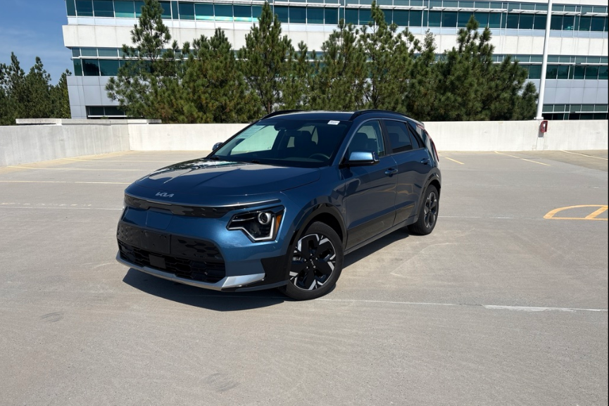 Used 2024 Kia Niro EV Wind SUV