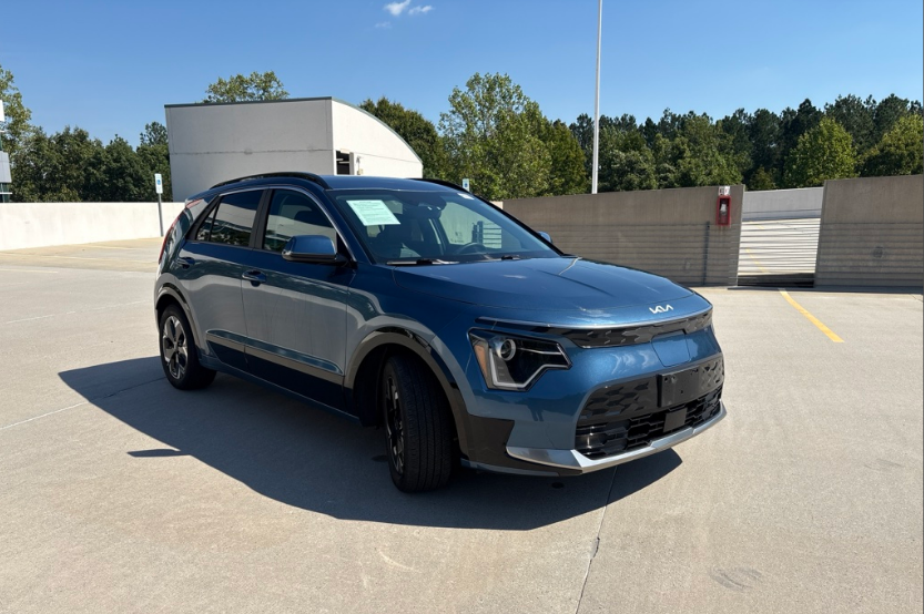 Used 2024 Kia Niro EV Wind SUV