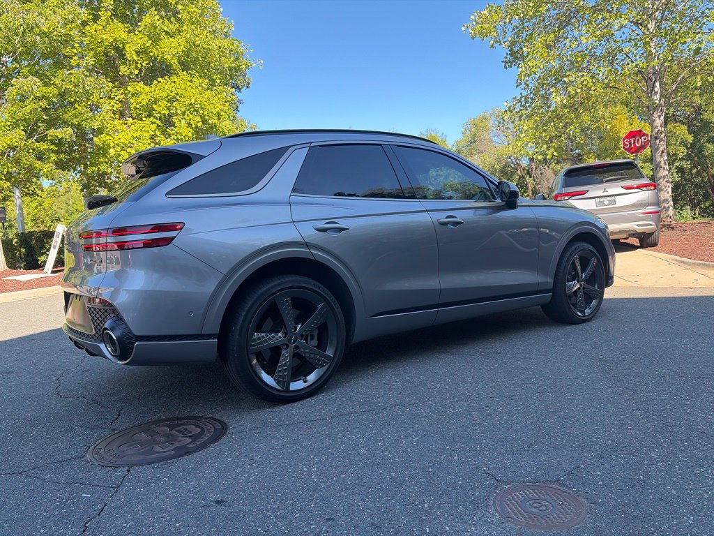 Used 2022 Genesis GV70 3.5T Sport SUV