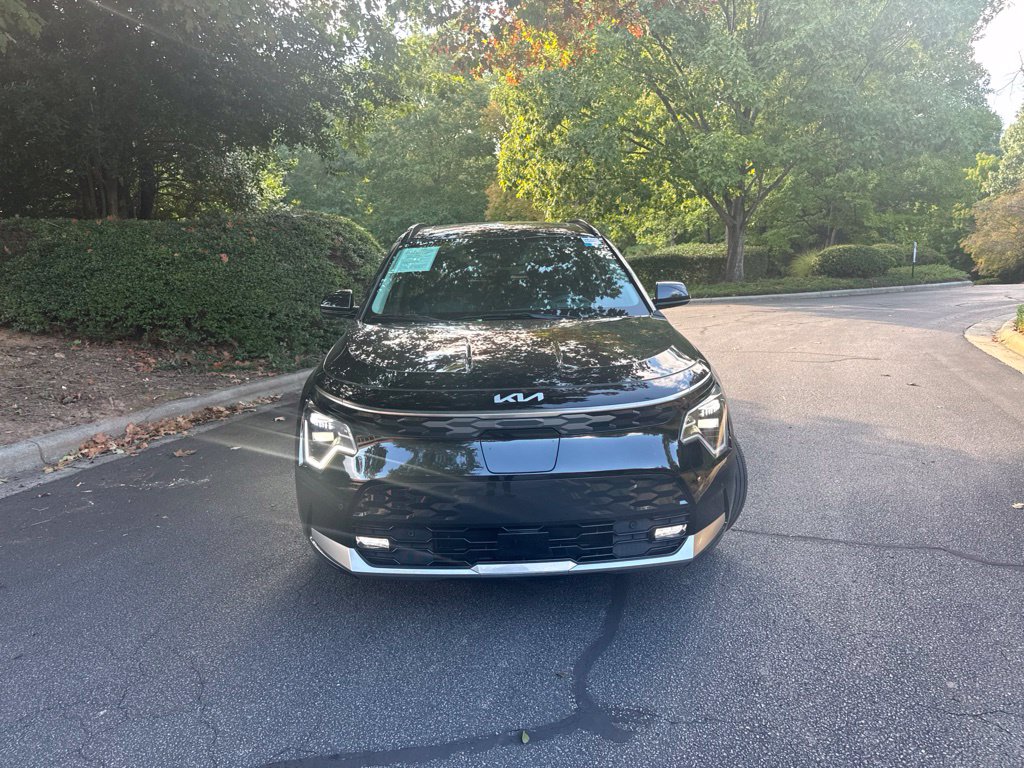 Used 2024 Kia Niro EV Wave SUV