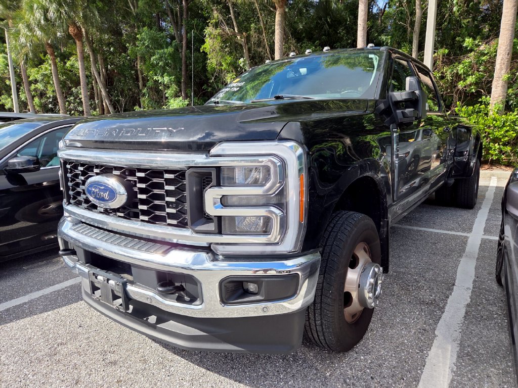 Used 2023 Ford F-350 Lariat DRW Truck Crew Cab