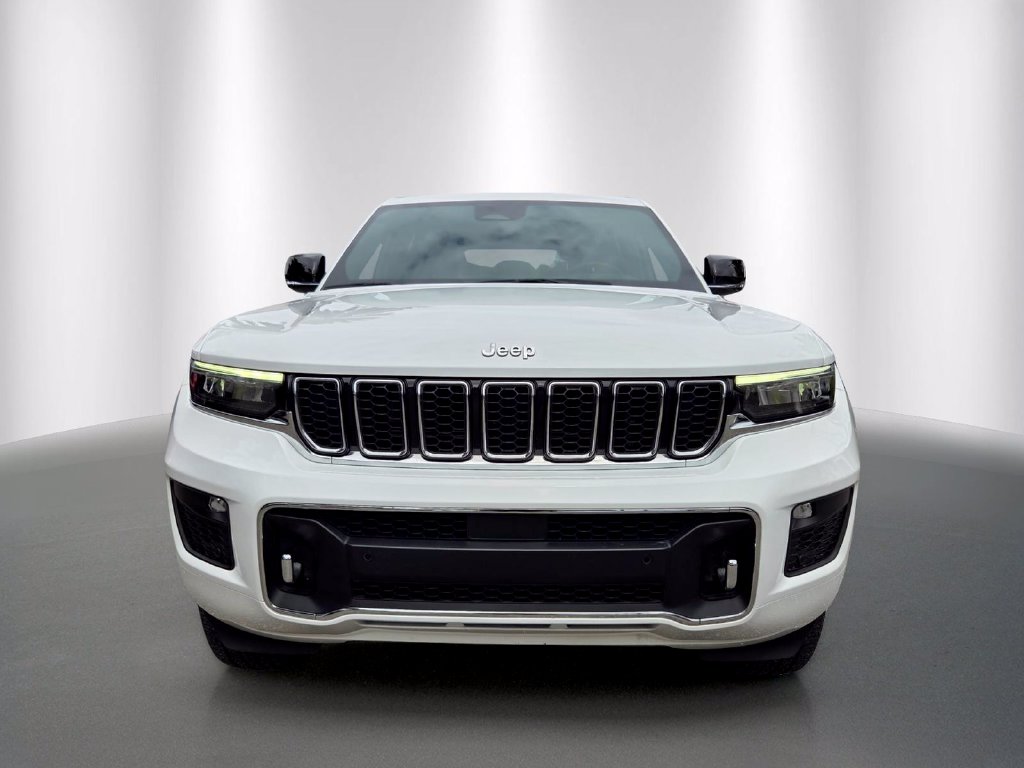 Used 2023 Jeep Grand Cherokee Overland SUV