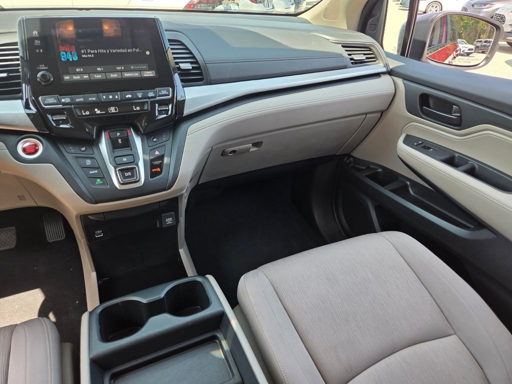 2023 Honda Odyssey EX - Photo 14