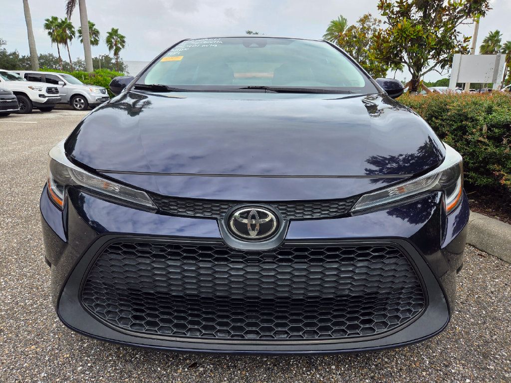 Used 2021 Toyota Corolla LE Sedan
