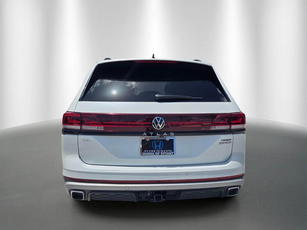 Used 2024 Volkswagen Atlas 2.0T Peak Edition SEL SUV