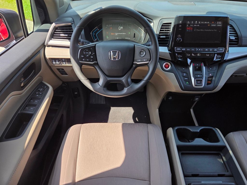 2023 Honda Odyssey EX - Photo 12