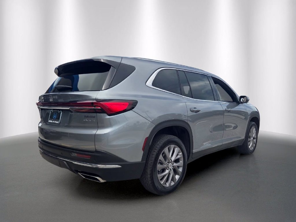 Used 2026 Buick Enclave Preferred SUV