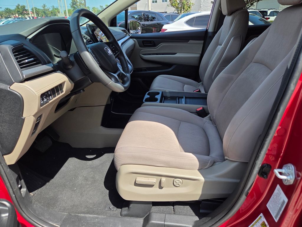 2023 Honda Odyssey EX - Photo 9