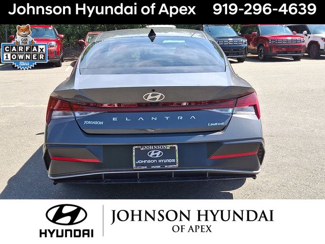 2025 Hyundai Elantra Limited - Photo 26