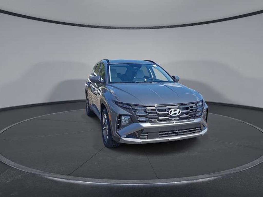New 2026 Hyundai Tucson SEL FWD SUV