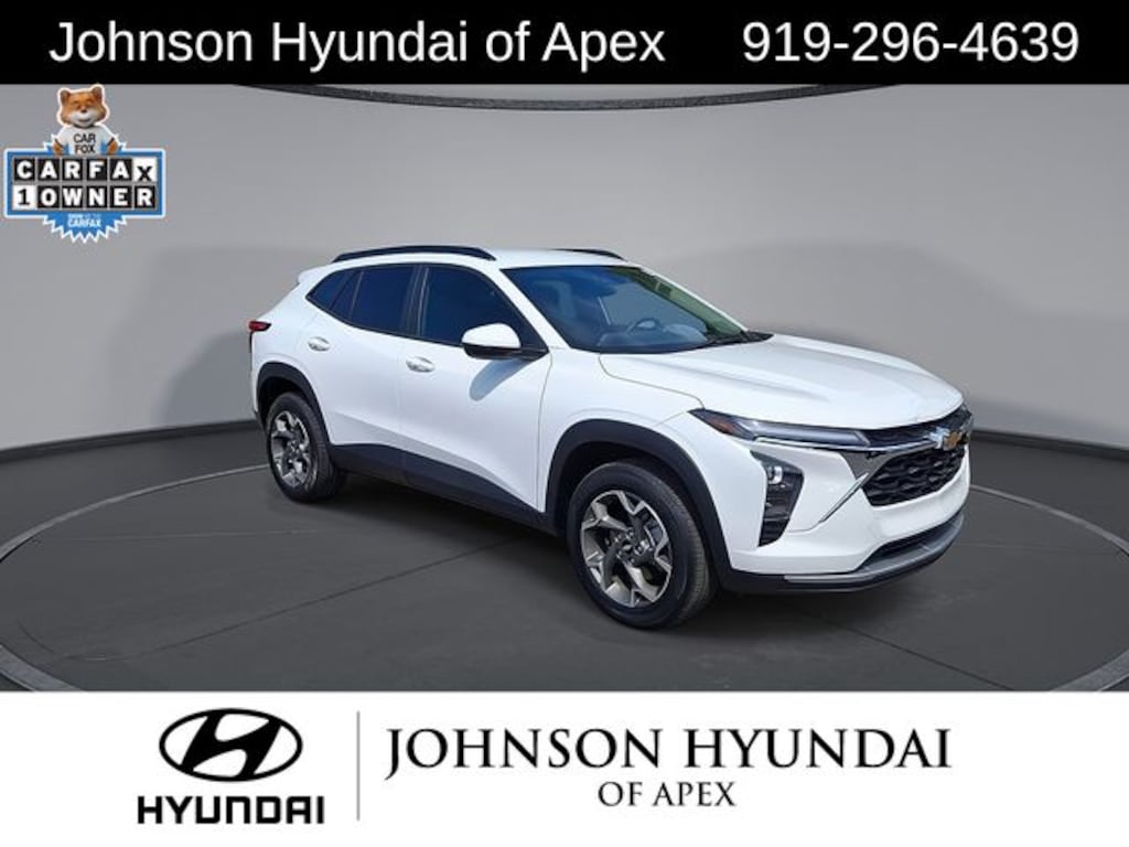 Used 2025 Chevrolet Trax LT SUV